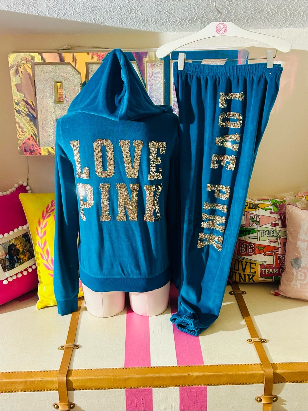 Vintage blue and gold Sequin velour set